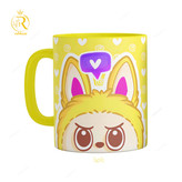 تصویر ماگ لبوبو LABUBU دسته رنگی کد 9179